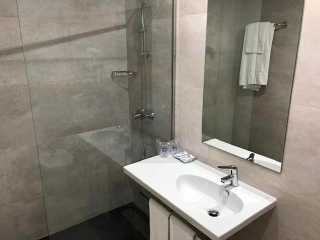 Hotel Ciudad De Fuenlabrada Luaran gambar