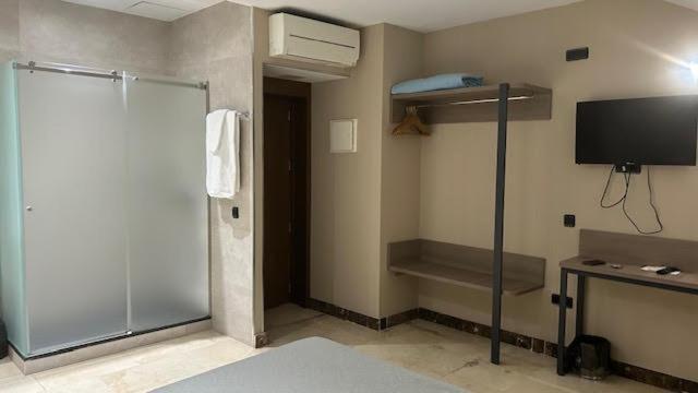 Hotel Ciudad De Fuenlabrada Luaran gambar